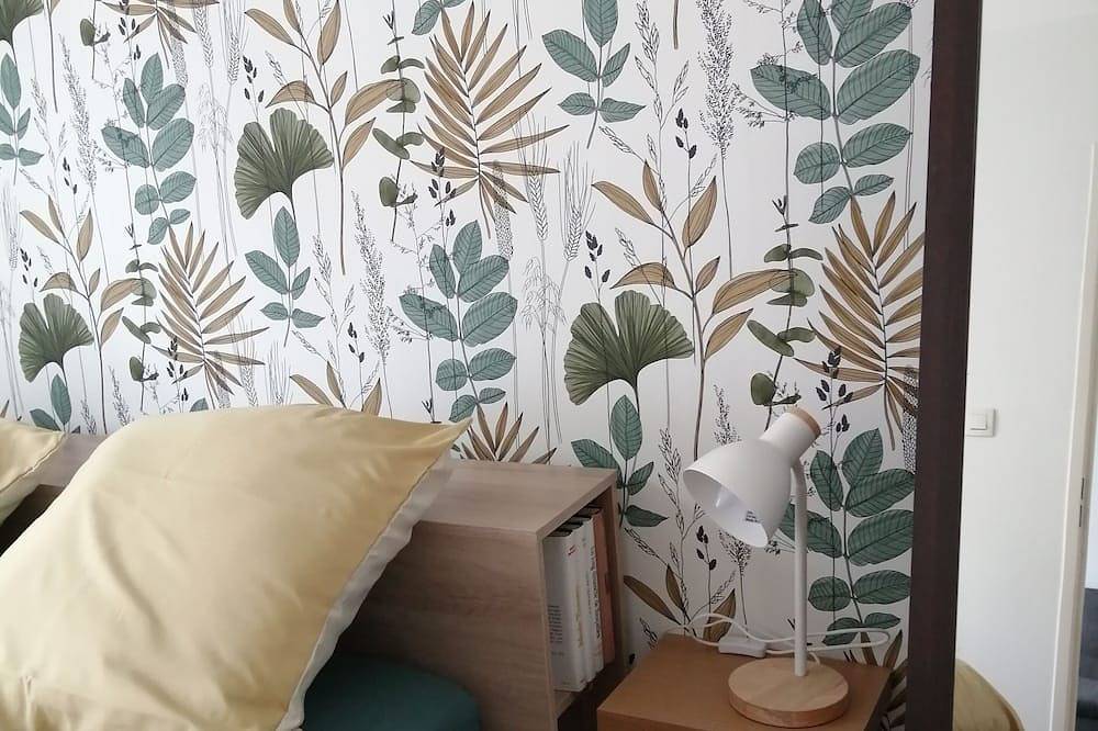 Entire apartment, Bel Appartement 32m2 en rdc Avec Code D'accès. Parking Sécurisé et Privé in Valenciennes, Valenciennes region