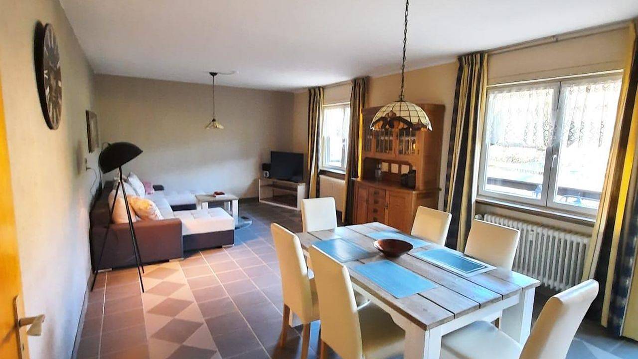 Ganze Ferienwohnung, Ferienwohnung für 6 Personen in Biersdorf am See in Biersdorf am See, Eifelkreis Bitburg-Prüm