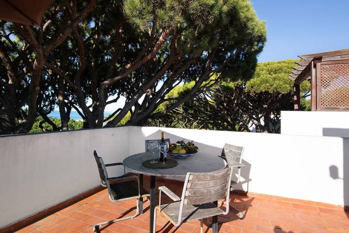 Villa 'Allan' com Vista Mar, Wi-Fi e Ar Condicionado in Vale do Lobo, Almancil