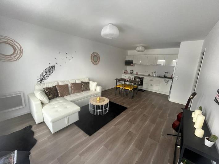 Gîte pour 5 personnes, avec balcon dans Roissy-en-Brie - 4