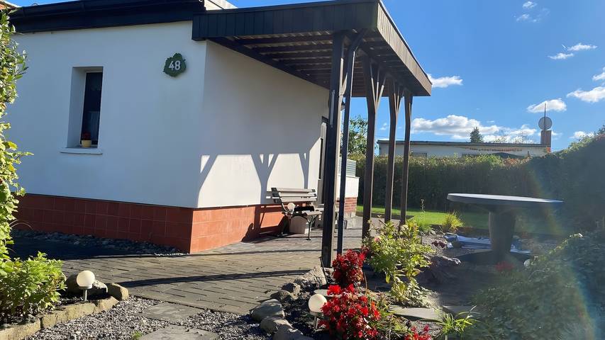 Bungalow für 4 Personen, mit Balkon