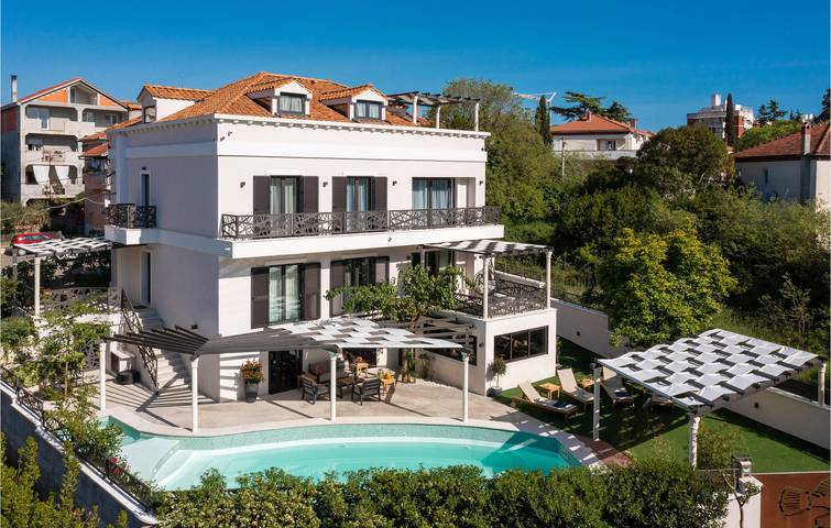 Seaside Retreat: Gemütliches Apartment mit 1 Schlafzimmer, Pool und Terrasse in Zadar Stadt, Zadar (Kommun)