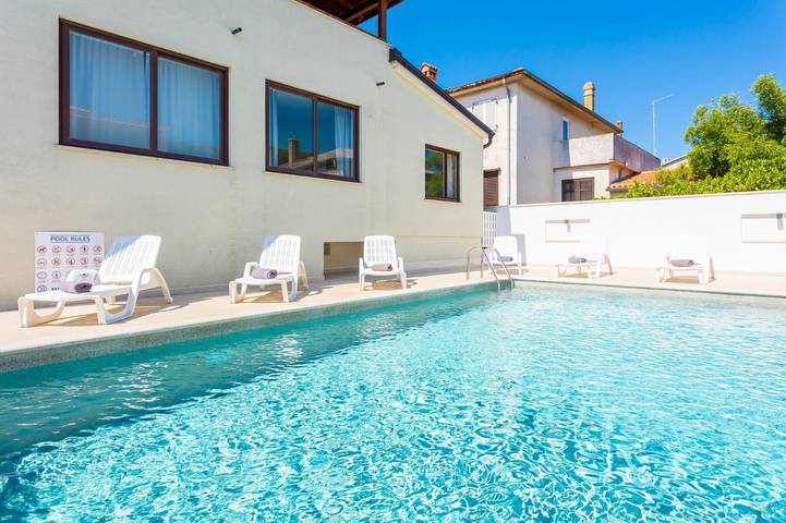Villa pour 10 personnes, avec jardin et vue sur l’océan à Pula - 3