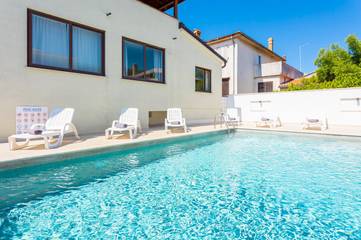 Villa for 11 People in Pula-Medulin, Pula, Photo 2