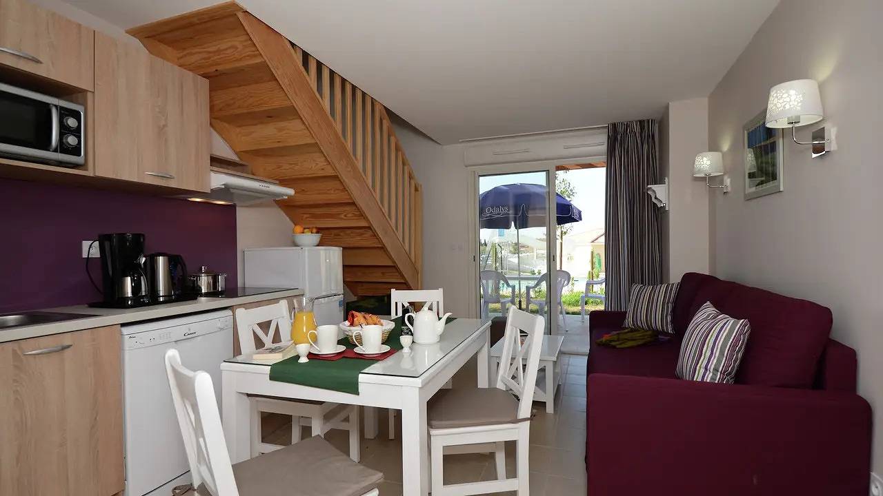 Apartamento vacacional entero, Apartamento de vacaciones para 6 personas con terraza in Paradou, Region de Arles