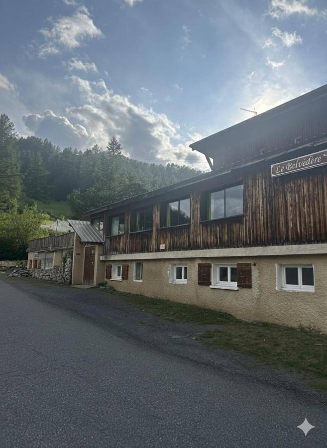 Chambre d’hôte pour 2 personnes, avec Terrasse ainsi que Jardin et Vue