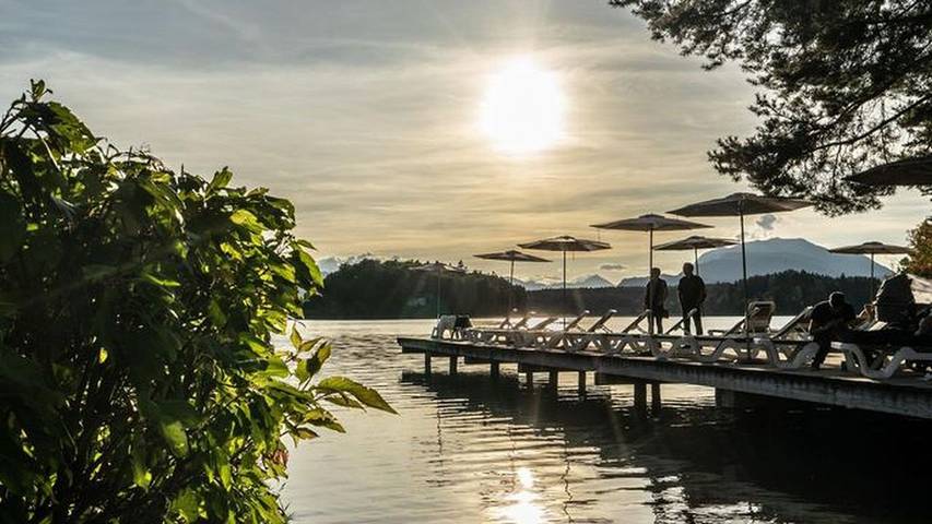 Ferienwohnung für 6 Personen, mit Garten und Pool am Faaker See