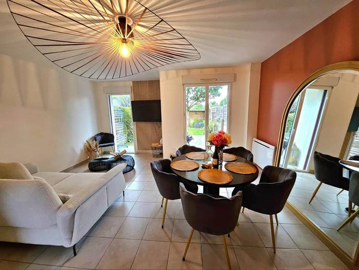 Apartamento de vacaciones para 6 personas, con vistas y jardín - 1