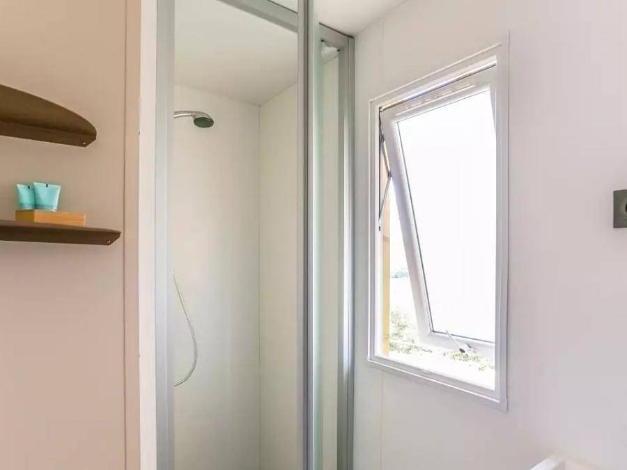 Camping maeva Escapades Le Colomba - Mobilhome 6 personnes - Vue Mer 4 Pièces 6 Personnes Climatisé + Tv in Olmeto, Arrondissement de Sartène