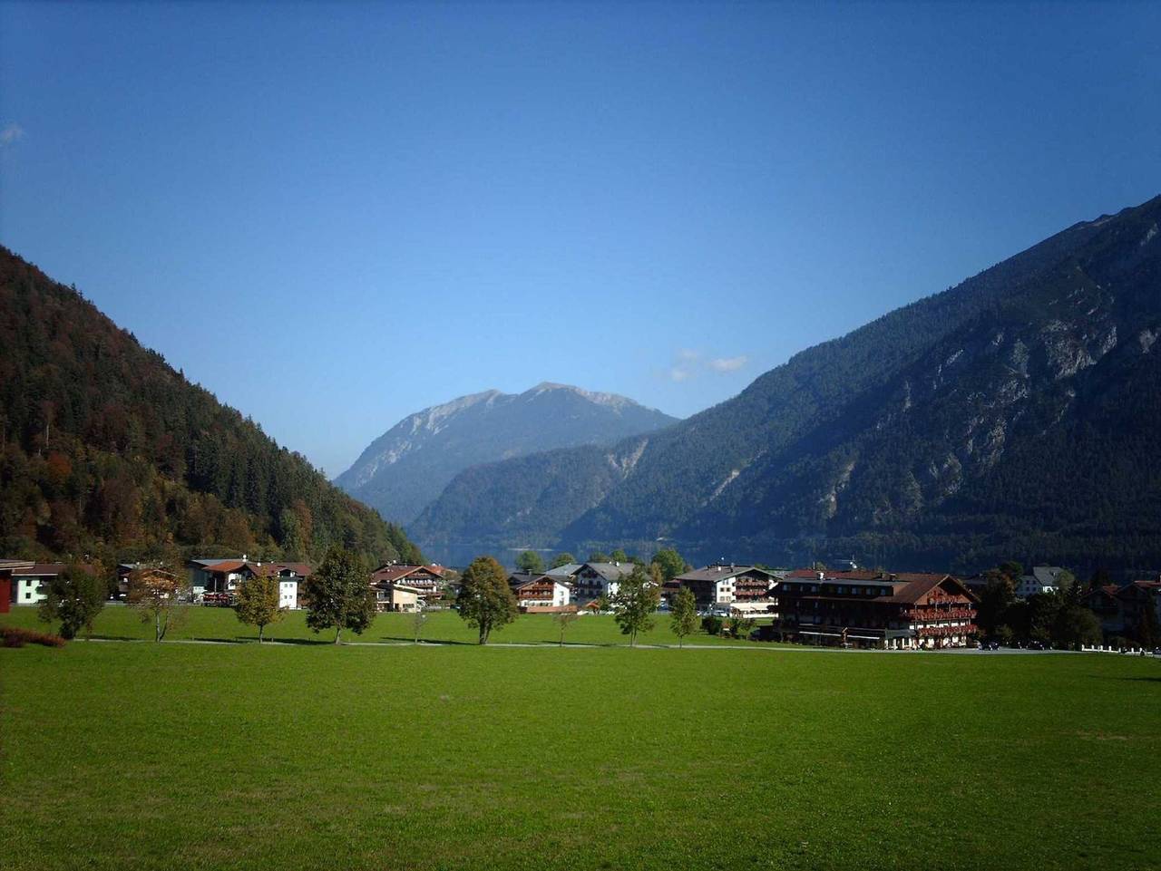 Ganze Ferienwohnung, Appartements Seerose - Ferienwohnung 1 in Pertisau, Eben am Achensee