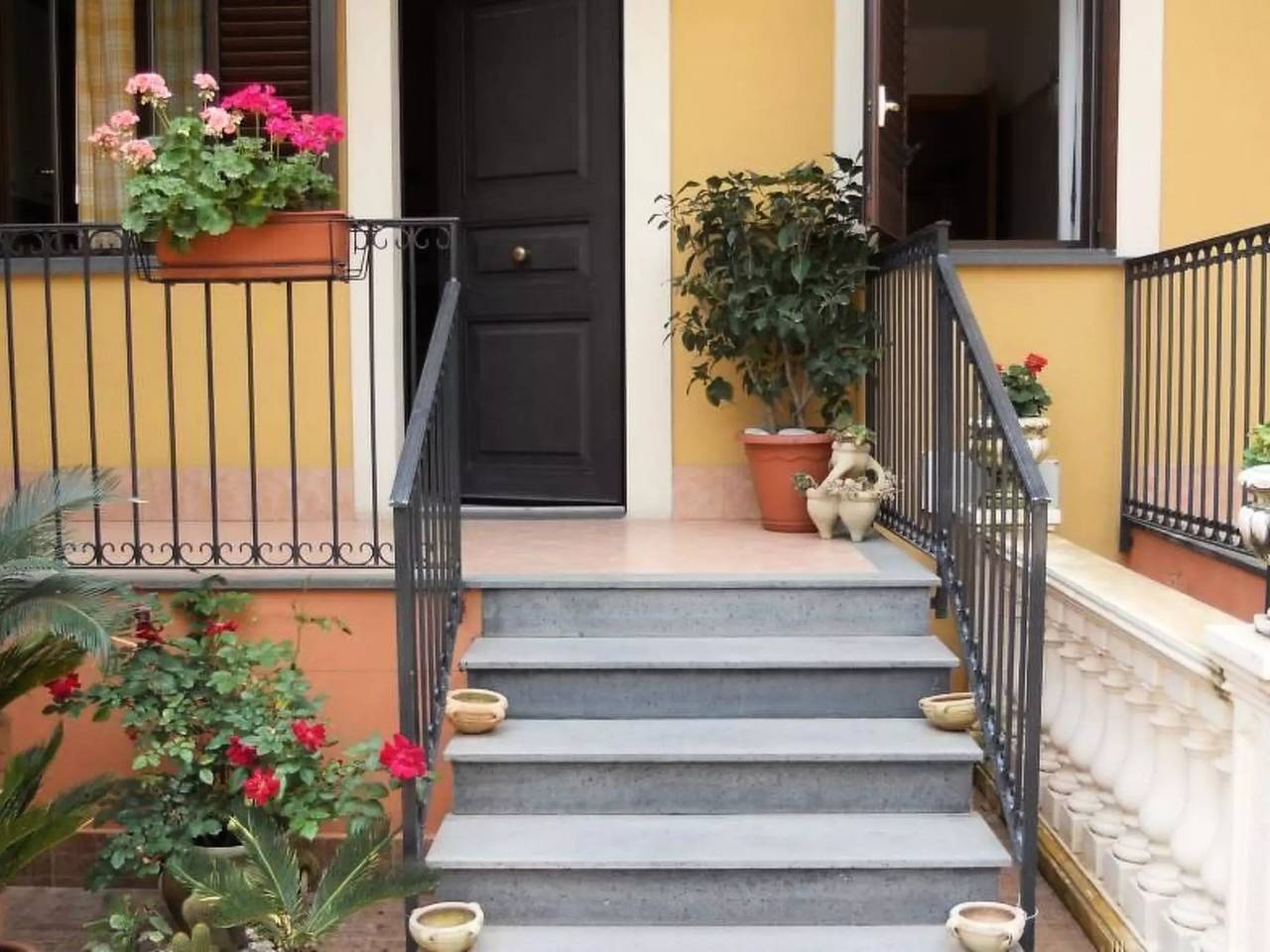 Apartamento entero, 4 estancias 6 personas in Stazzo, Acireale