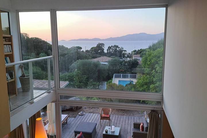 Villa pour 6 personnes, avec piscine