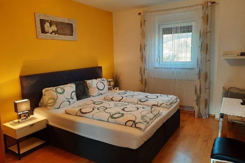 Ganze Wohnung, Doppelzimmer mit Dusche, Wc - Gästehaus Ranftl Unterlamm in Südoststeiermark, Unterlamm