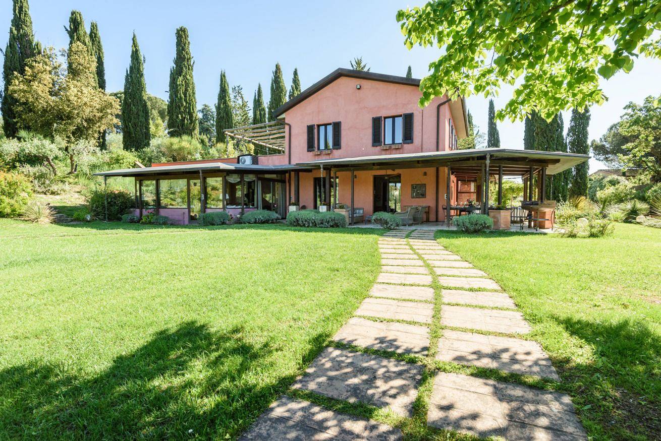 Villa San Gimignano View by Mmega in San Gimignano, Provincie Siena