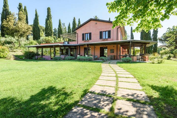 Villa San Gimignano View by Mmega in San Gimignano, Provincie Siena