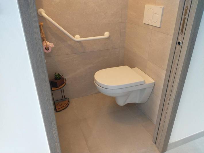 Location de vacances pour 10 personnes, avec Terrasse et Jardin à Frasne - 2