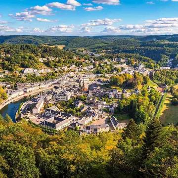 Maison de campagne pour 4 personnes, avec terrasse à Bouillon