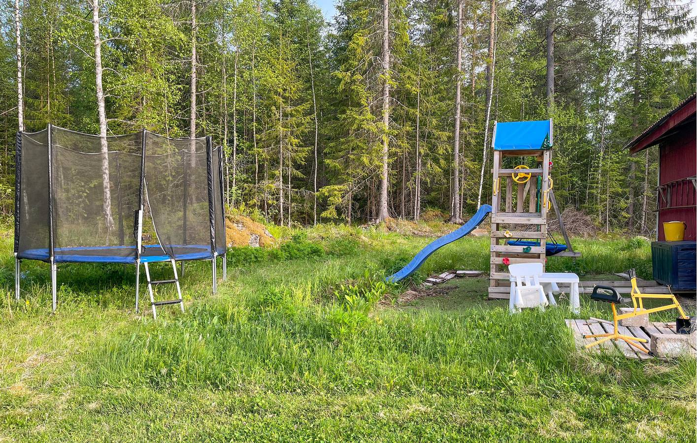 Ferienhaus für 8 Personen mit Terrasse in Ljusnarsberg, Örebro und Umgebung