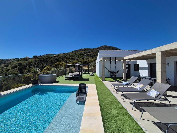 Casa rural para 6 personas, con jardín además de piscina y vistas en Costa Tropical - 3