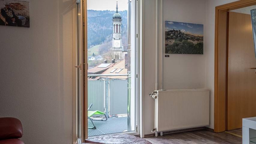 Gîte pour 6 personnes, avec balcon à Todtnau - 4