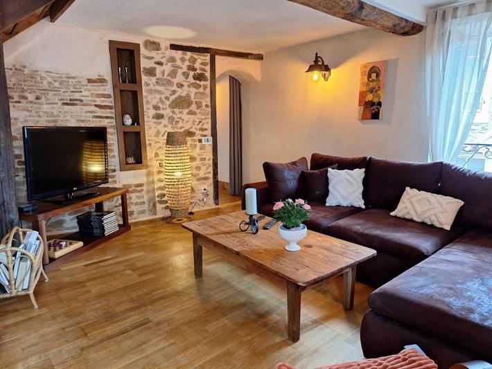 Location de vacances pour 4 personnes, avec Balcon et Terrasse ainsi que Vue et Vue sur le lac à Saint-Jean-Saint-Maurice-sur-Loire - 4