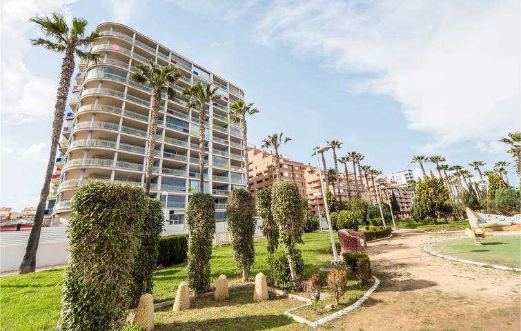 Apartamento para 6 personas, con piscina además de terraza y sauna en Oropesa del Mar