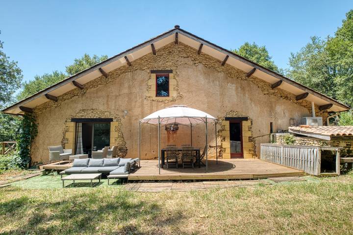 Holiday home for 10 people, with garden, with pets - 1