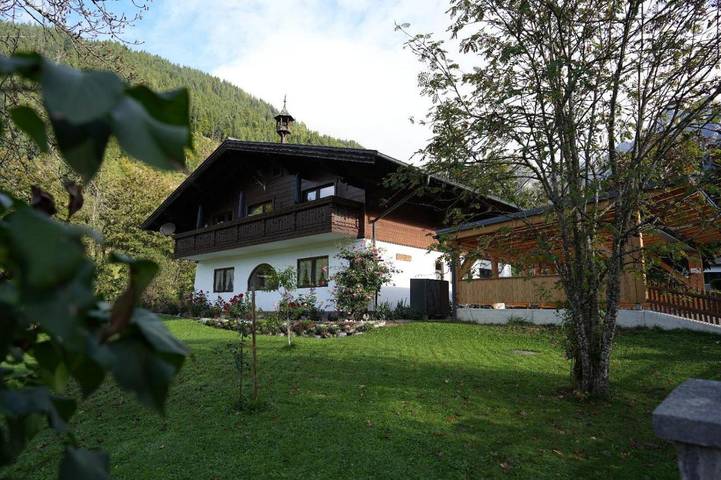 Ferienwohnung für 4 Personen, mit Terrasse und Ausblick, mit Haustier in Werfenweng