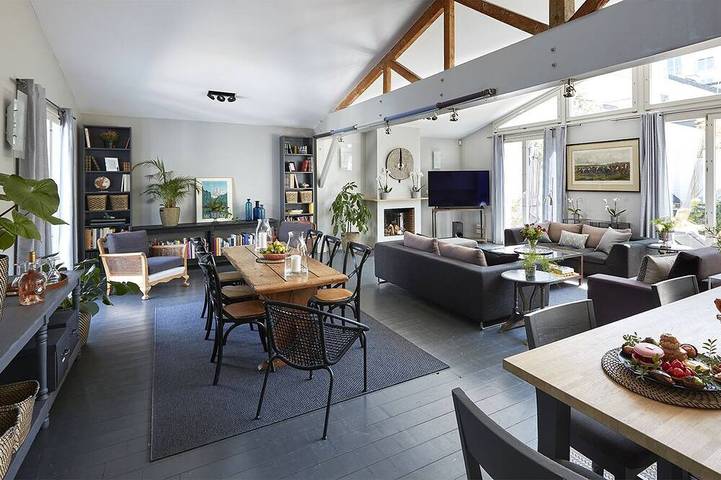 Cottage pour 12 personnes, avec terrasse et jardin à Versailles