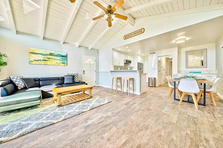 Apartamento para 7 personas, con terraza en Newport Beach