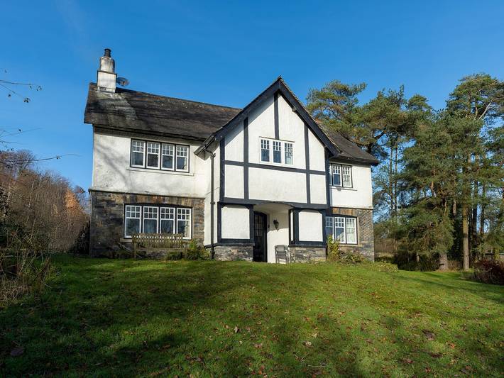Beautiful Detached Farm House Near Lake Coniston - Pass the Keys in Lake District