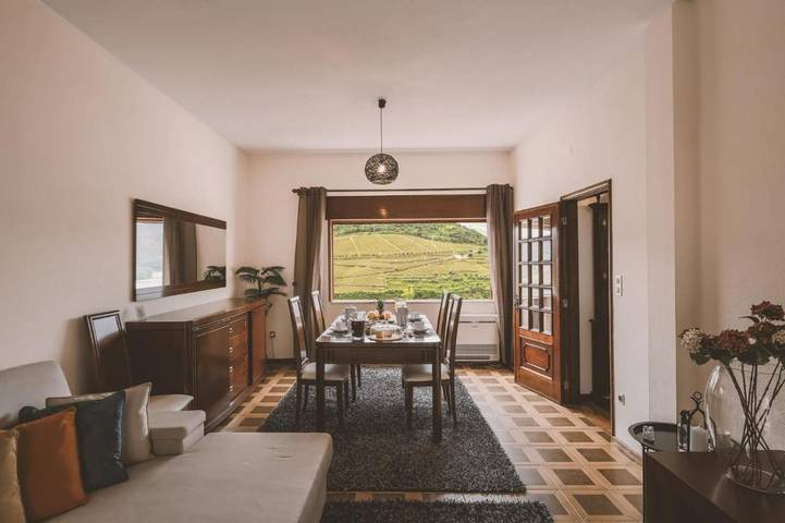 Chambre d’hôte pour 2 personnes, avec vue et piscine ainsi que terrasse et jardin, animaux acceptés à Pinhão - 4