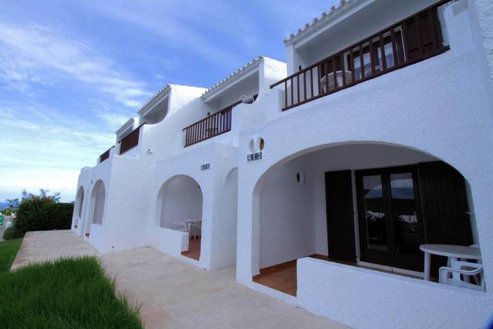 Gîte pour 3 personnes, avec jardin ainsi que piscine et bassin pour enfant à Cala Morell - 2