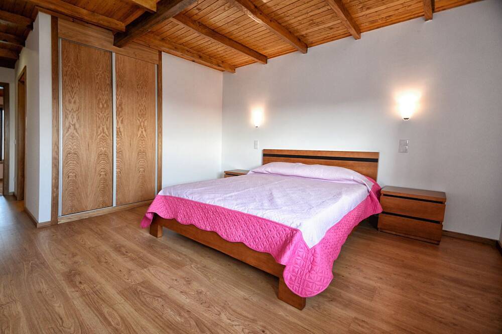 Maison de vacances pour 14 personnes avec barbecue et piscine privée in Codeçoso, District de Braga