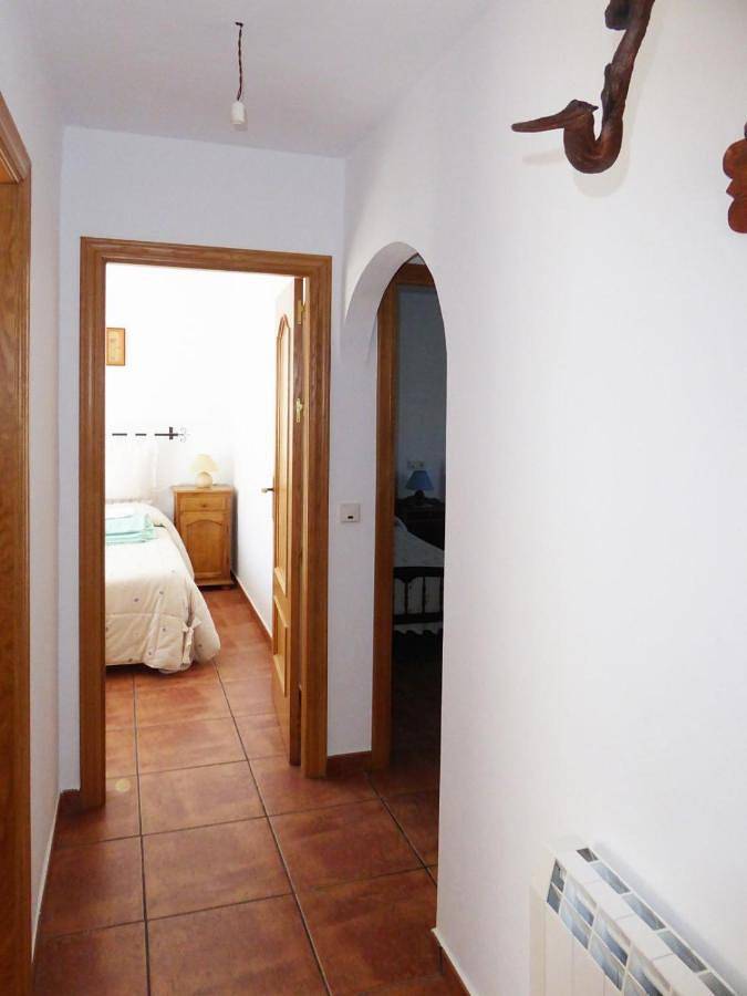 Casa rural para 6 personas, con Terraza además de Jardín y Vistas en Santiago-Pontones - 3