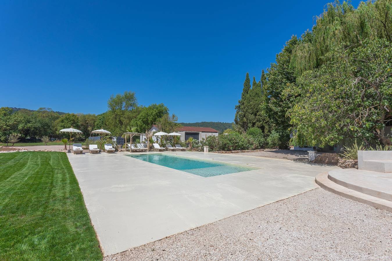 Holiday Home 'Montserrat' with Mountain View, Wi-Fi and Air Conditioning in Le Luc, Draguignan region