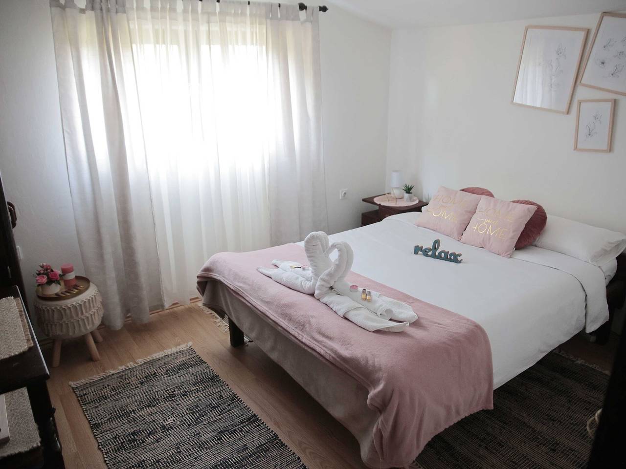 Ganze Wohnung, Apartment Amigo - Two Bedroom Apartment with Terrace and swimming pool in Koprivnica-Krizevci