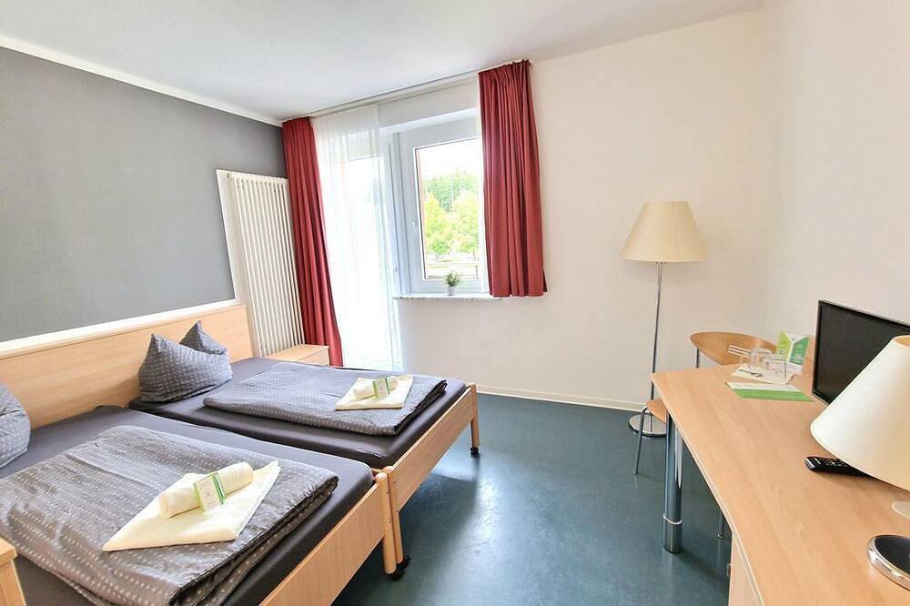 Doppelzimmer - Green Night Hotel in Falkenstein, Chemnitz und Umgebung