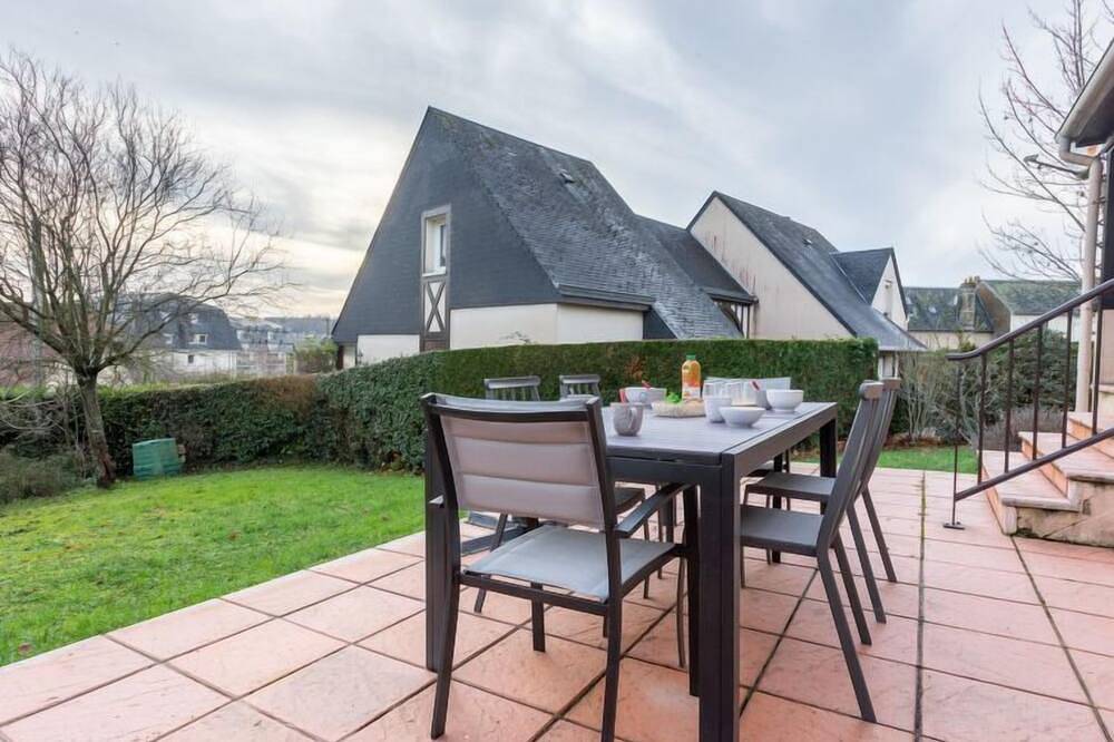 Le Vert Coteau by Interhome in Touques, Lisieux region
