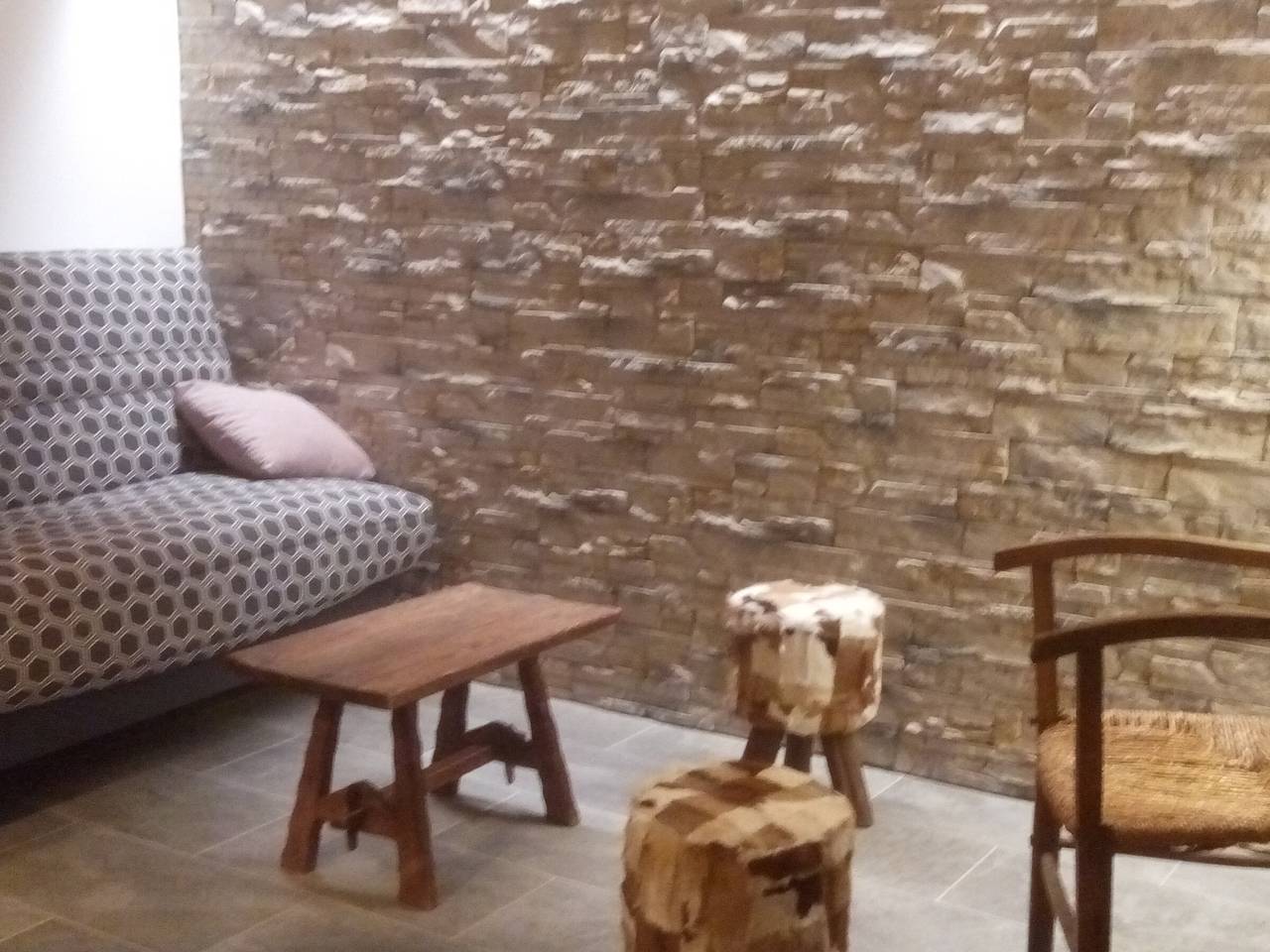 Appartement entier, Gîte cosy 6 personnes avec bain norvégien, animaux admis, parking privé in Le Grand-Bornand, Région d'Annecy