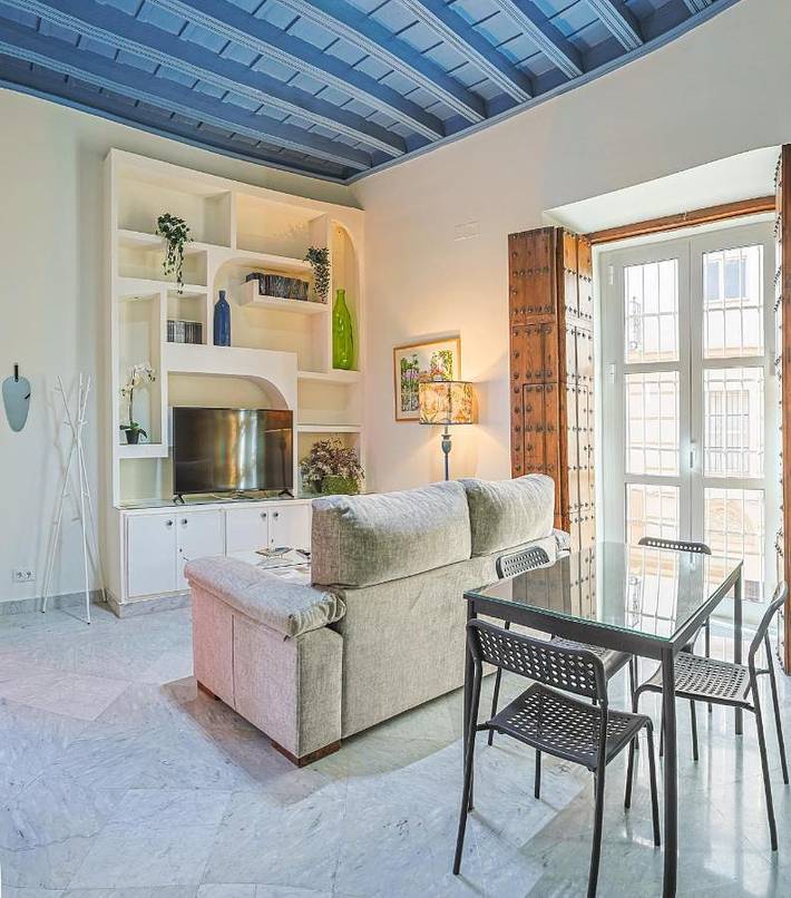 Escapadas de fin de semana para 4 personas, con vistas y terraza en Sevilla