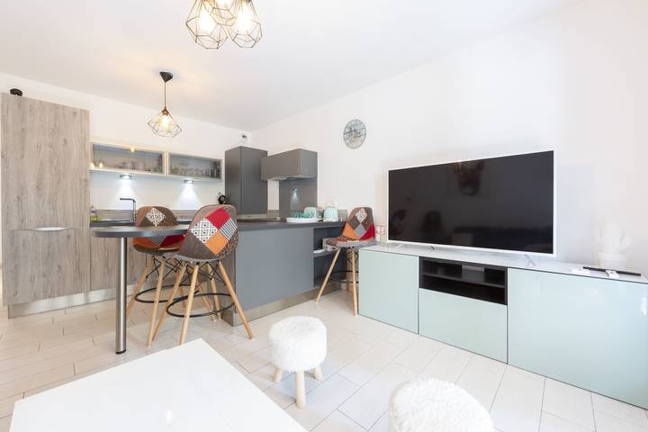 Apartamento entero, Apartamento de vacaciones para 4 personas con piscina in Antibes, Costa mediterránea (Francia)