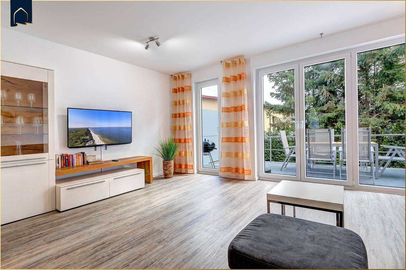 Modernes Ferienhaus mit Terrasse – strandnah & familienfreundlich in Kölpinsee, Loddin