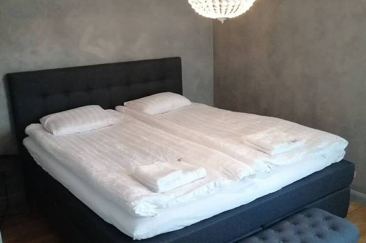 Wonderful 4-bedroom house in central Skellefteå for your stay. Up to 12 ppl in Skelleftea, Bottenwiek