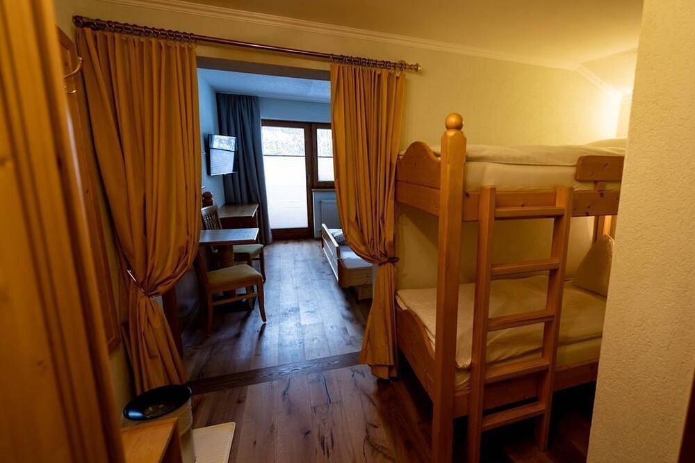 Cottage for 2 People in Eben am Achensee, Austrian Alps