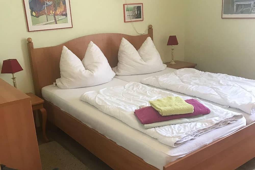 Ganze Wohnung, Komplett ausgestattetes Appartement mit kostenlosem Eintritt ins Aqacur in Bad Kötzting, Ostbayern