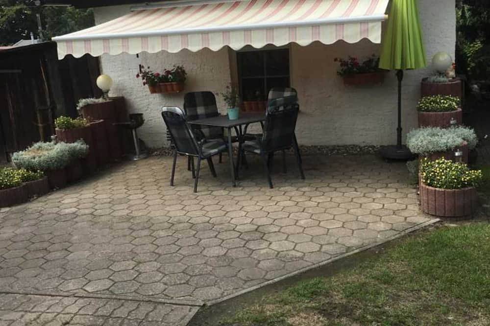 Entire apartment, Vacation apartment 2 Alte Kaserne - Holiday apartments Alte Kaserne close to Lake Drewen in Wesenberg, Mecklenburg-Strelitz