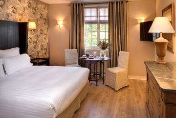 Hôtel pour 3 personnes, avec vue et jardin à Saint-Germain-en-Laye