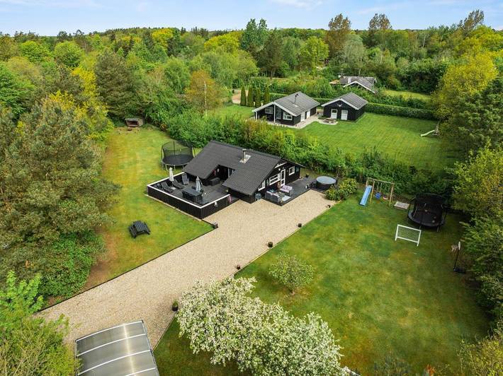 Villa for 6 personer, med balkon/terrasse i Jegum Ferieland