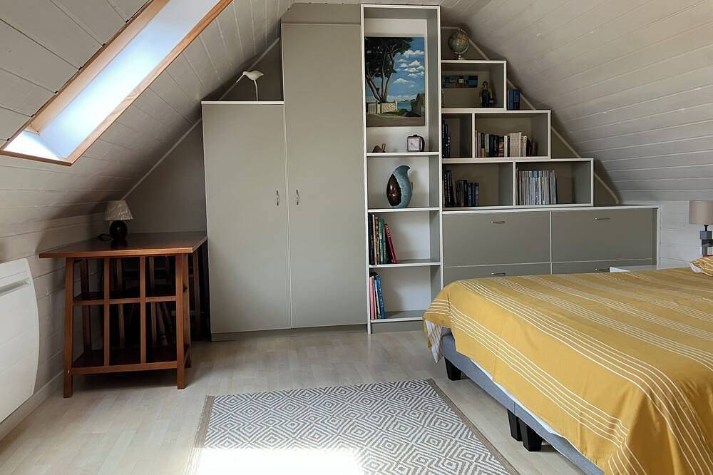 Beautiful vacation home 200m from the beaches of Brignogan Bay in Brignogan-Plage, Región de Brest